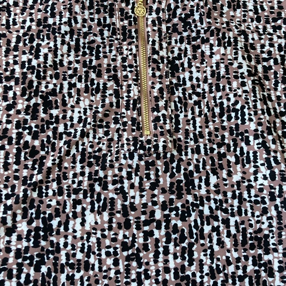 Anne Klein Printed Brown Black White Sleeveless Blouse with Zipper Front Size S - Picture 3 of 5